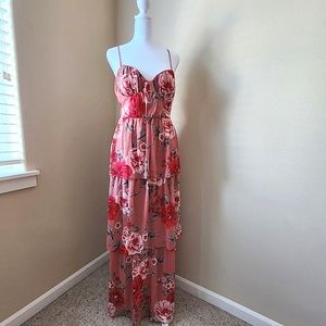 Gorgeous maxi spring floral dress. Great for wedding spring shoot tea party